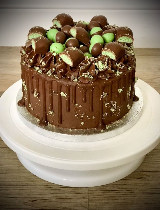 Mint chocolate cake
