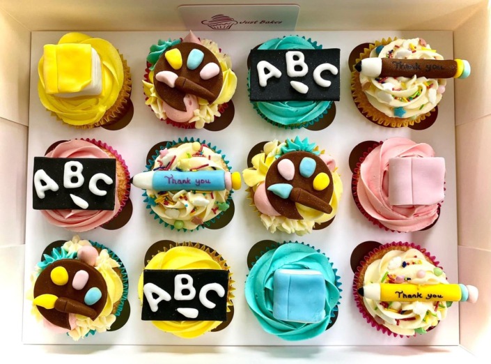 Teacher cupcakes!