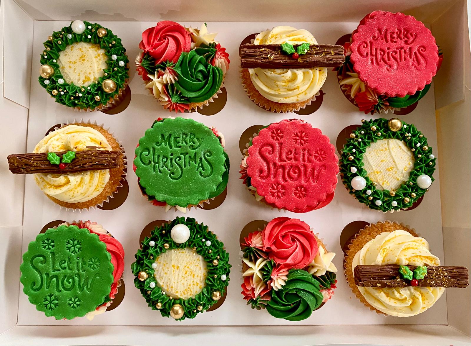 Christmas Themed Cupcakes Christmas Themed Cupcakes